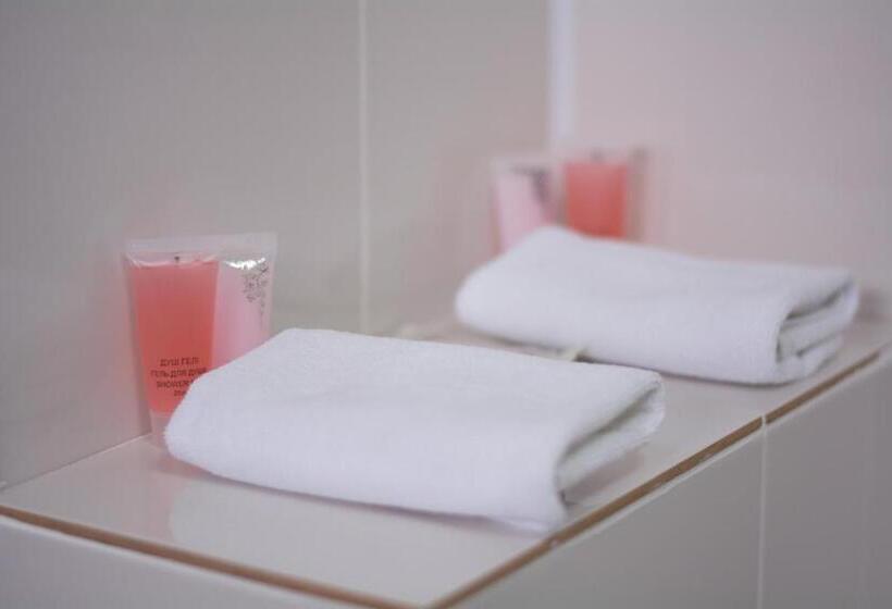 Отель Uyutnyy Dom