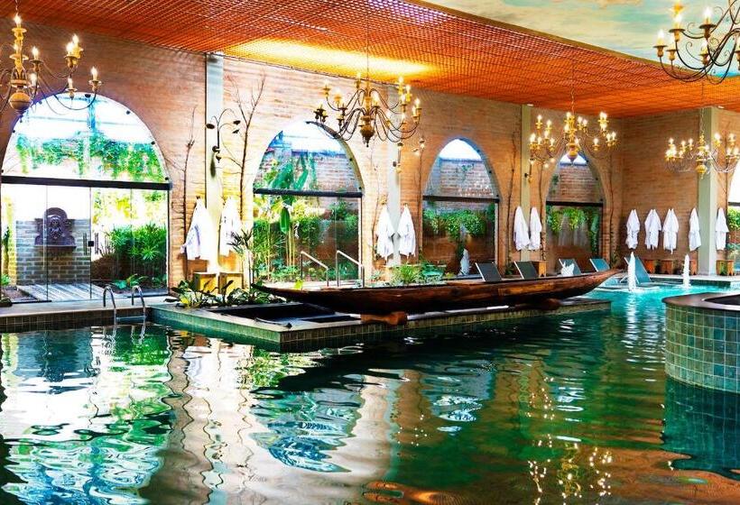 בית מלון כפרי Villa Lobos Spa Romantik