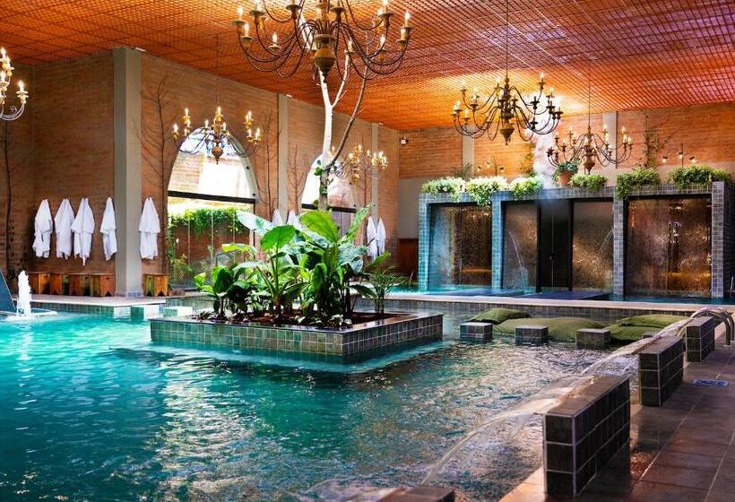 בית מלון כפרי Villa Lobos Spa Romantik