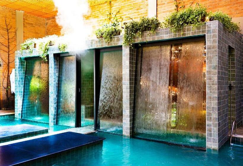 בית מלון כפרי Villa Lobos Spa Romantik