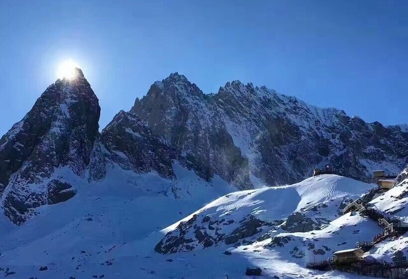 호텔 Villafound Jade Lijiang