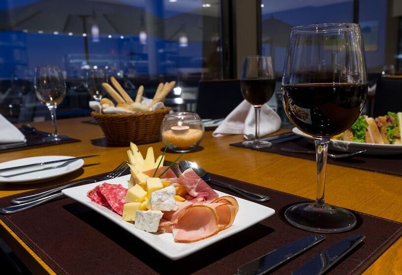 Salinas Del Almiron Resort Termal