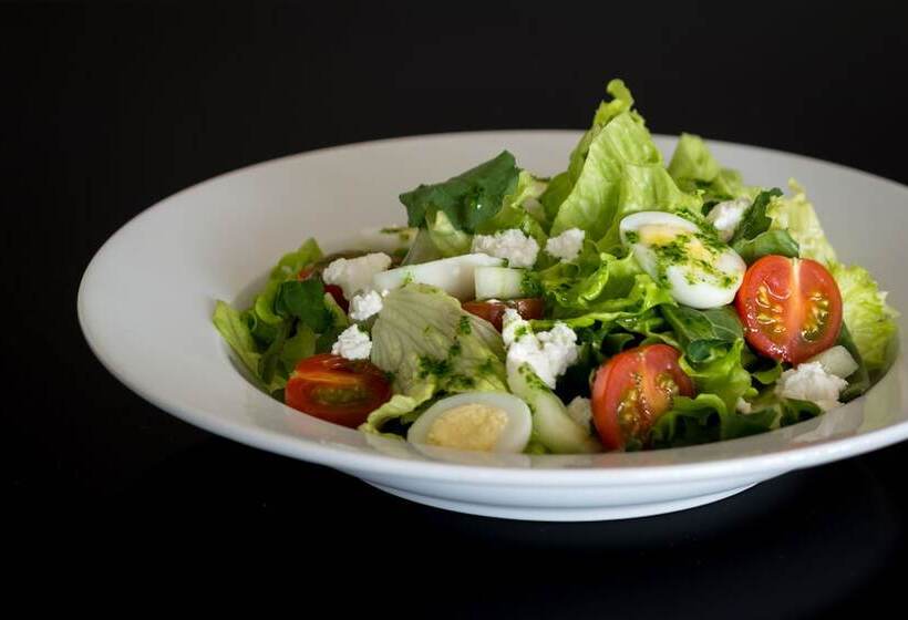 Salinas Del Almiron Resort Termal