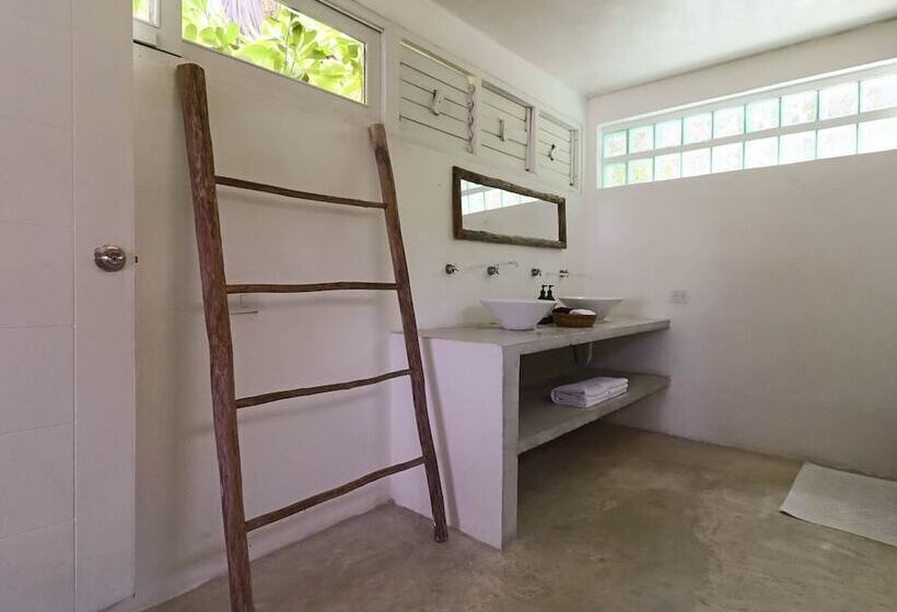 בית מלון כפרי Tuup Tulum