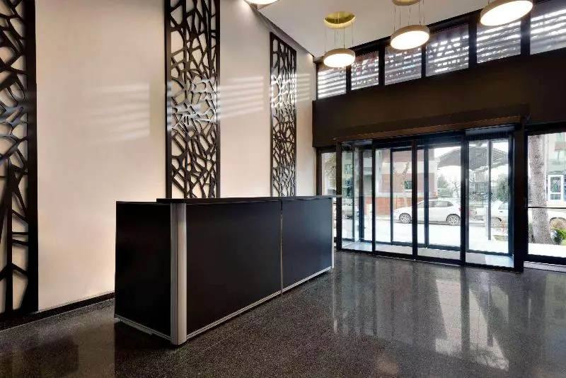 Hawthorn Suites By Wyndham Eskisehir