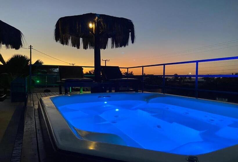 簡易ホテル Pousada Canoa Quebrada