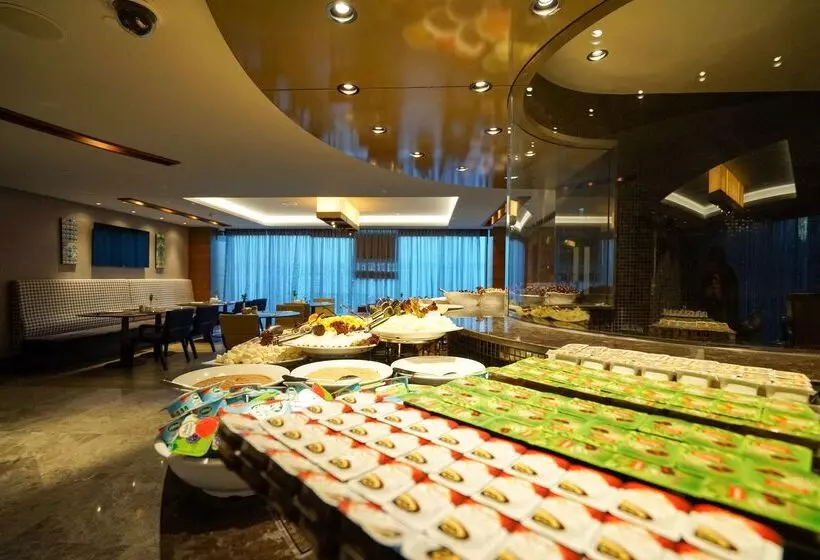 ホテル Golden Tulip Istanbul Bayrampasa