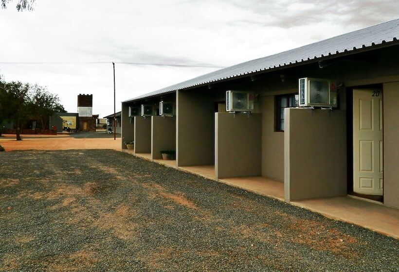 هتل Grunau Country