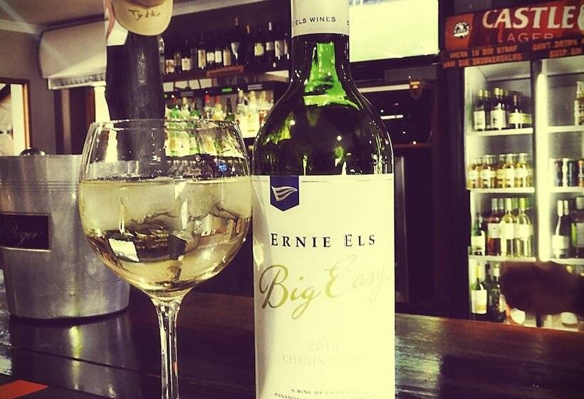 هتل Grunau Country