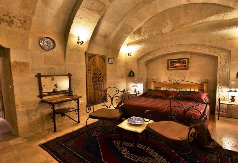 Hotel Harman Cave