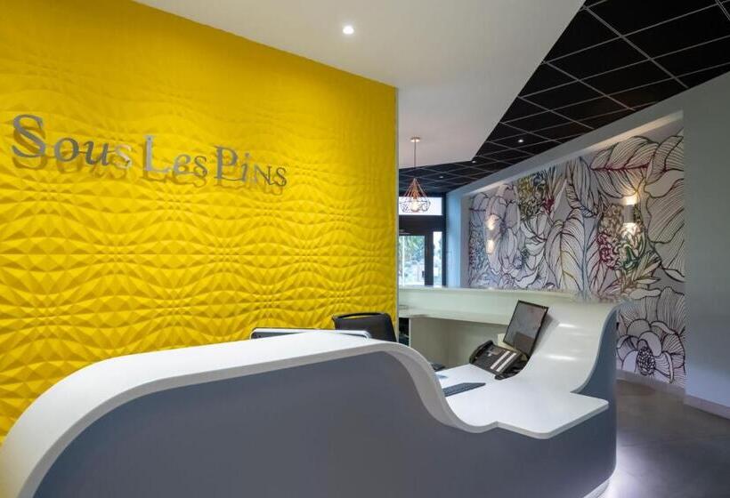 فندق Sous Les Pins