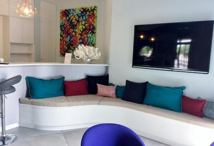 فندق Sous Les Pins