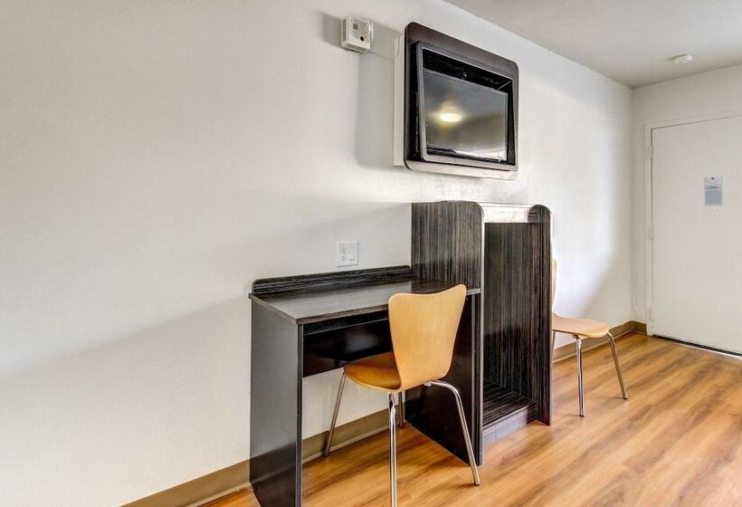 Motel 6 Waco Lacy Lakeview