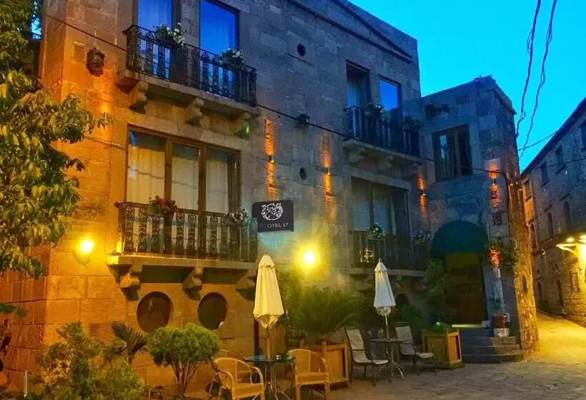 Tas Hotel 17