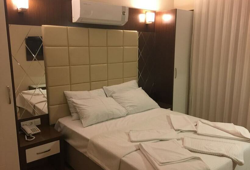 Yuvarlakcay Cinar Butik Otel