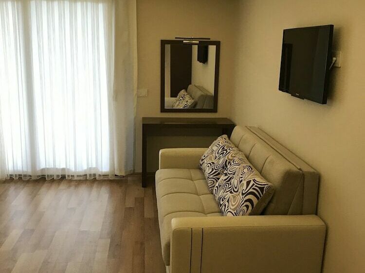 Yuvarlakcay Cinar Butik Otel