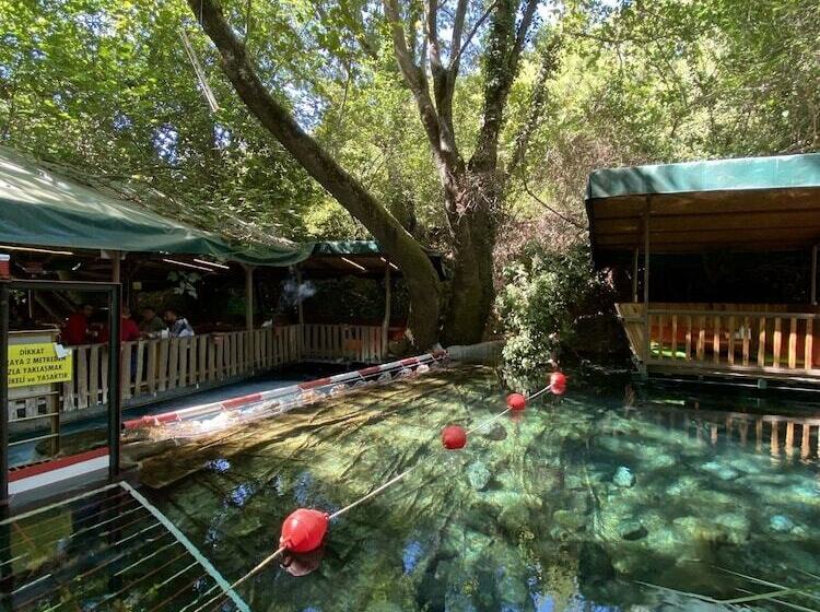 Yuvarlakcay Cinar Butik Otel