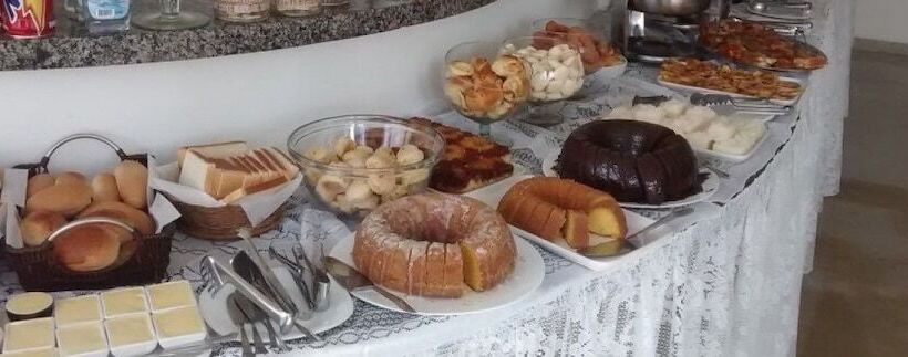 בית מלון כפרי Abrolhos