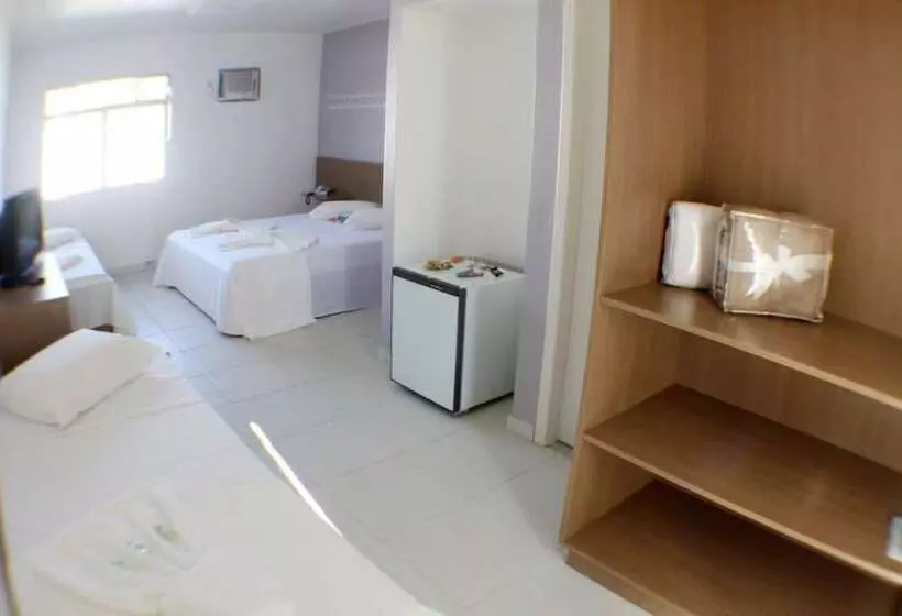 ホテル Abrolhos