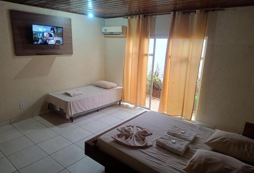 هتل Comodoro De Livramento