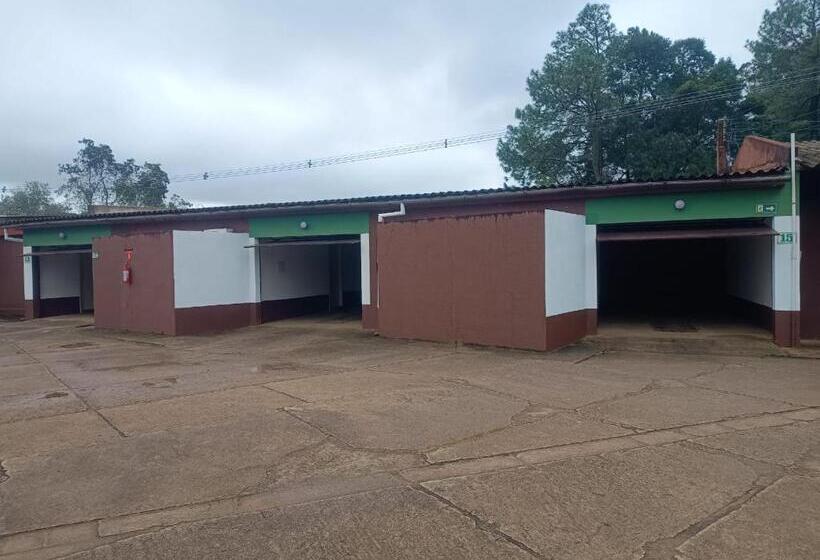 هتل Comodoro De Livramento