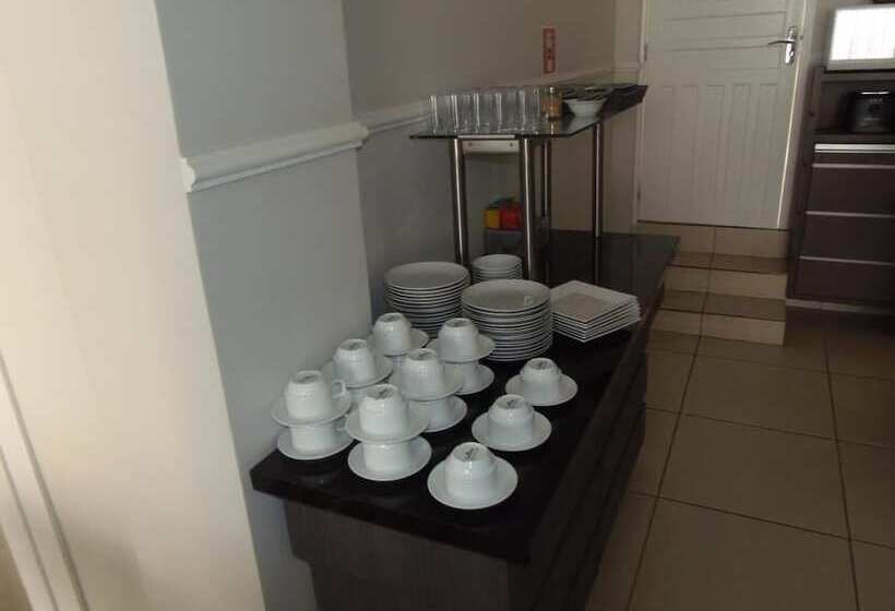 Отель Gold   Inn