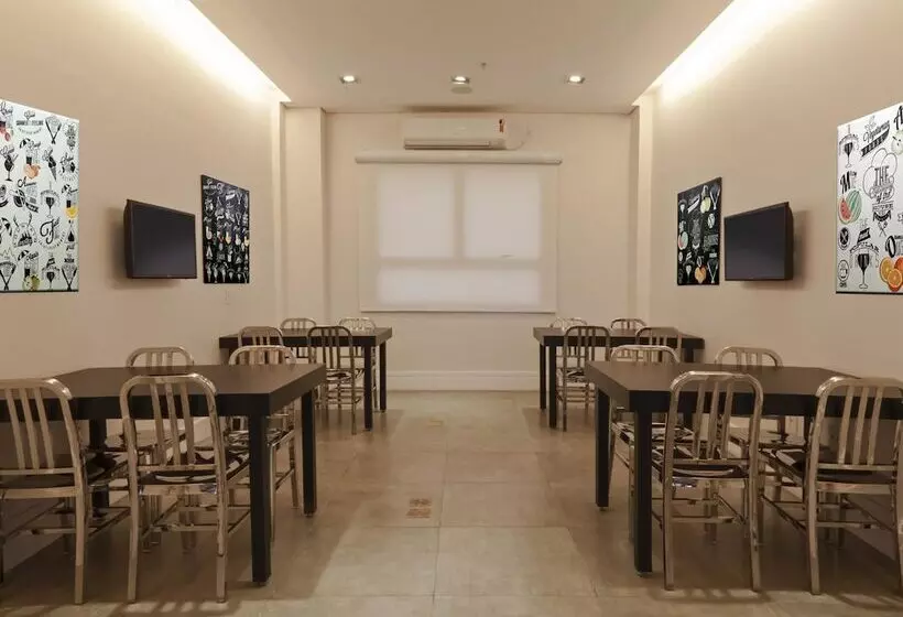 ホテル Ibis Styles Maracanau