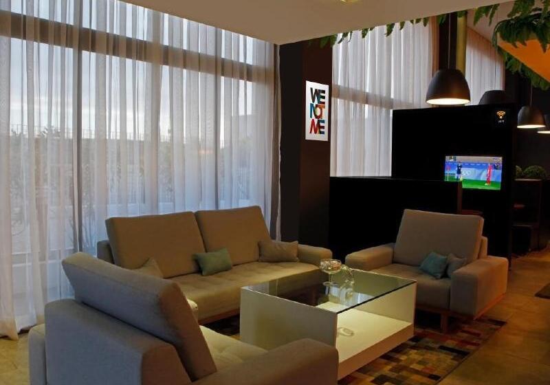 Отель Ibis Styles Maracanau