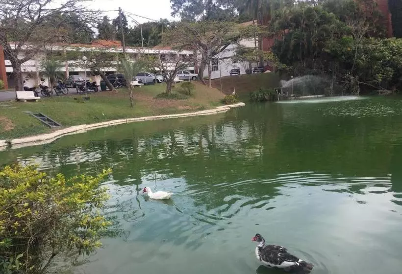 Hotelli Lago Azul