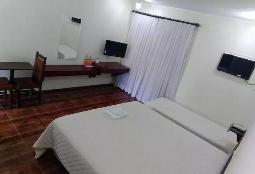 Hotelli Lago Azul