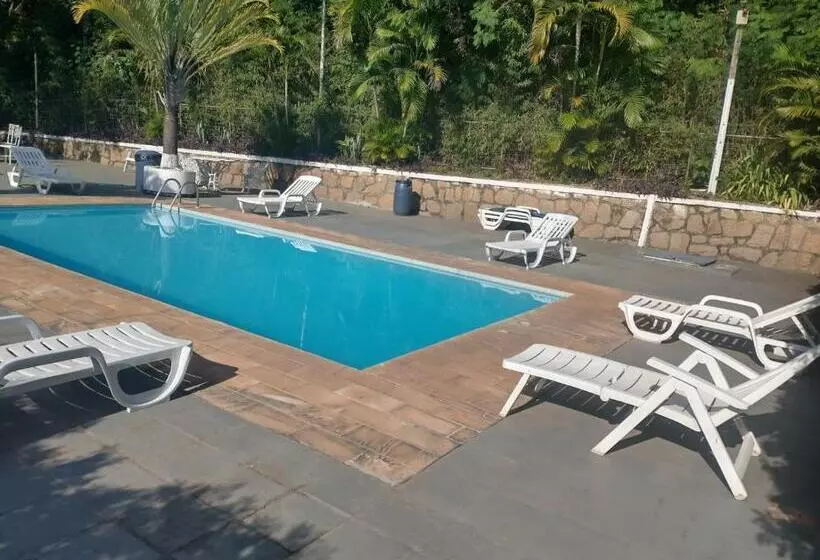 Hotelli Lago Azul