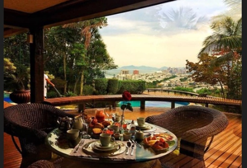 Hotel Le Chateaux Joá