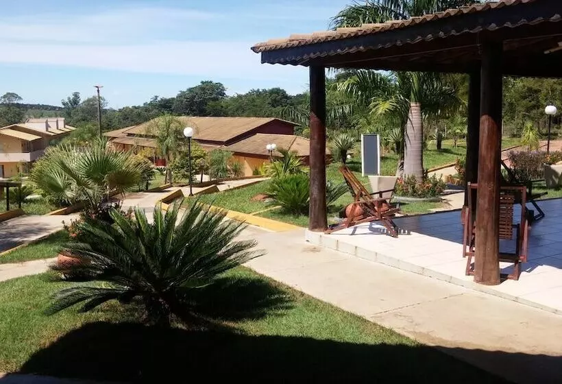 Canto Verde Hotel Para Rancharia Park