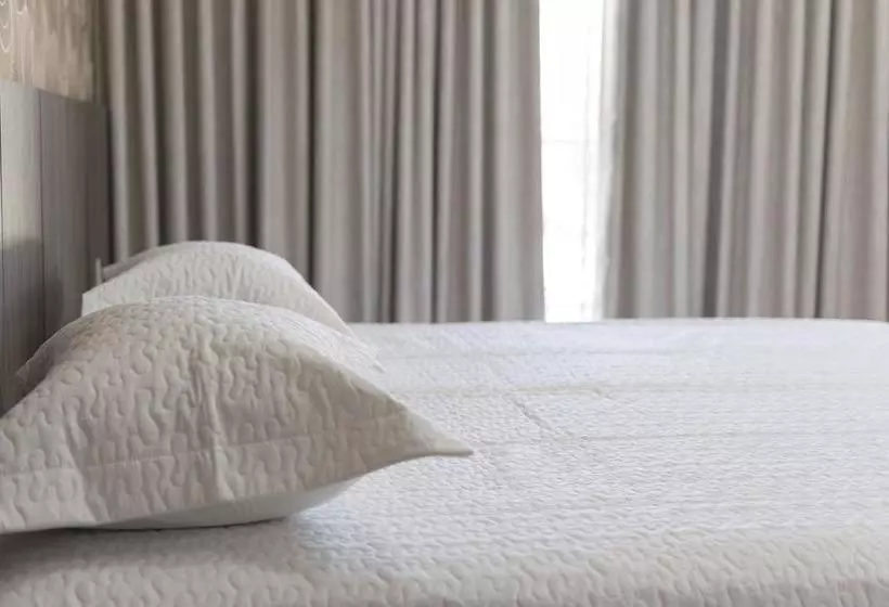 هتل Terceiro Milênio Ii