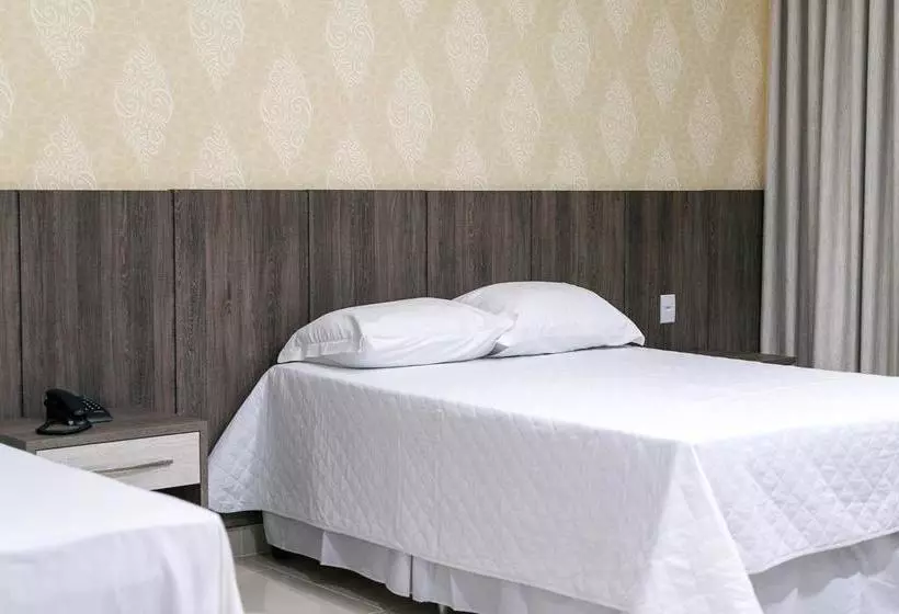 هتل Terceiro Milênio Ii