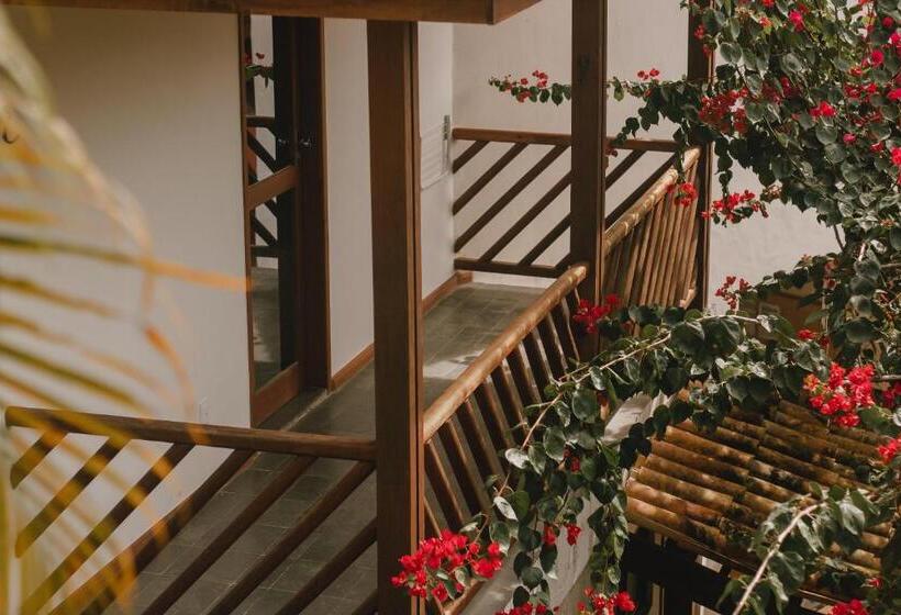 Отель Vale Do Jiquiriçá