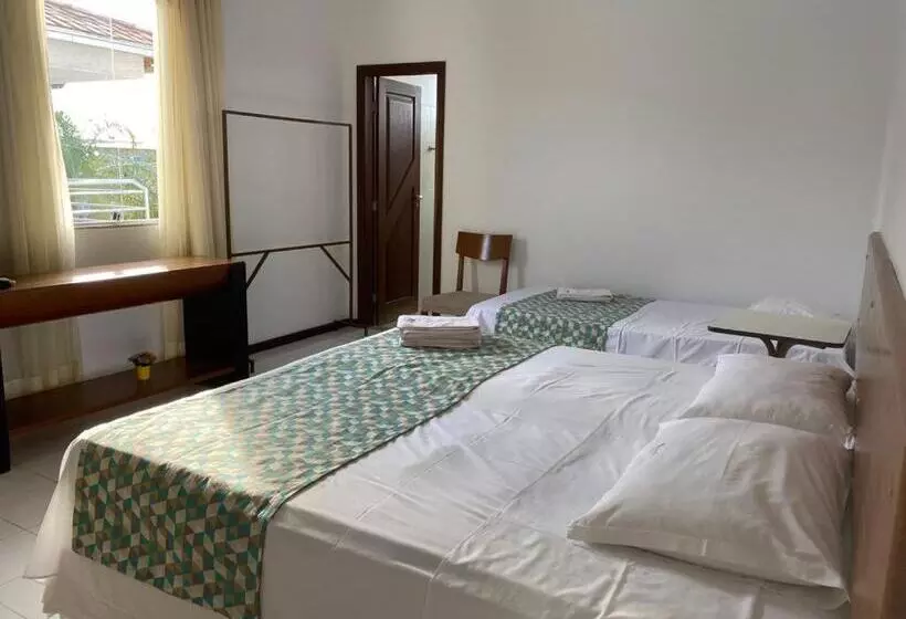 ホテル Valparaiso