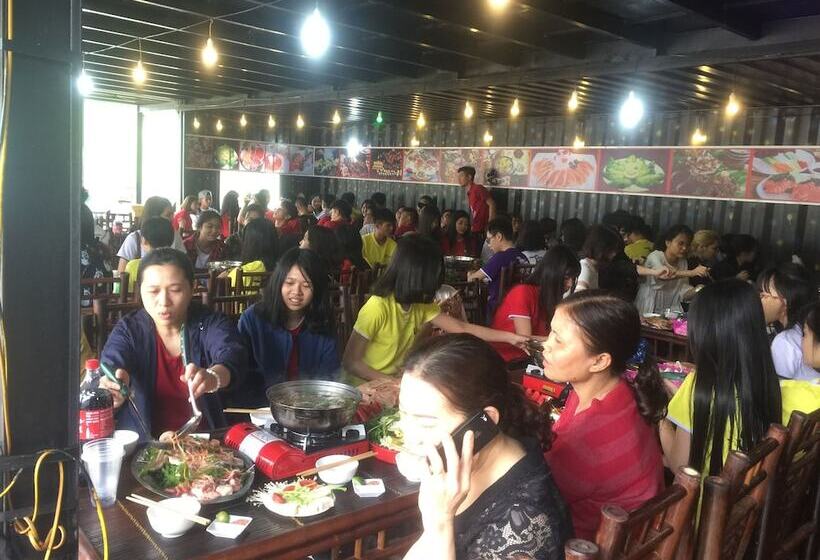 هتل Homestay Discovery Sapa