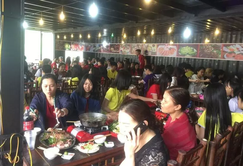 هتل Homestay Discovery Sapa