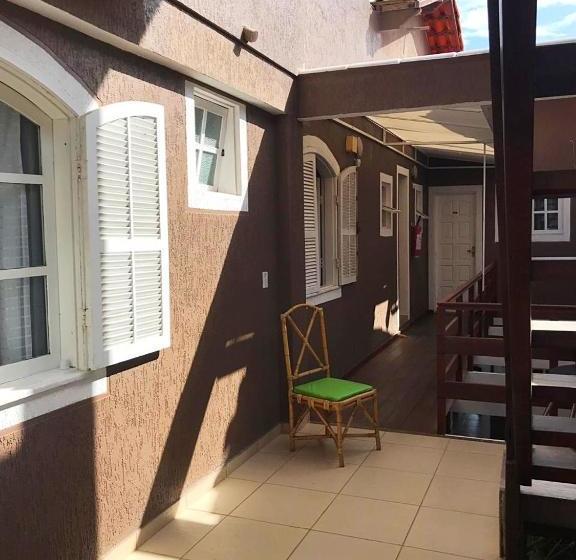 Szálló Hospedagem Caravela