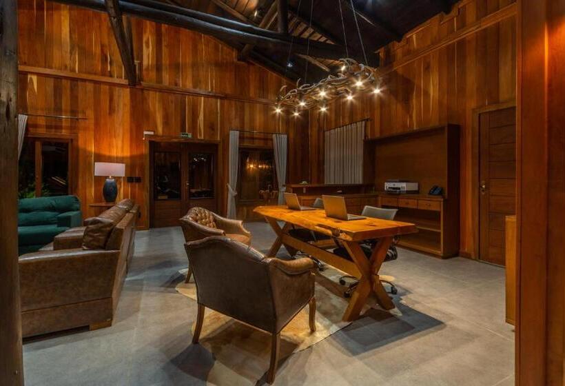 Hotel Divisa Experience Resort