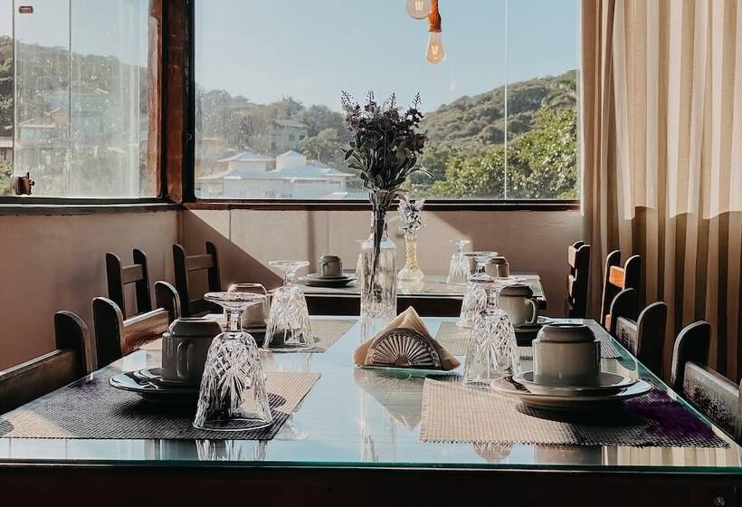 ホテル Calador Buzios