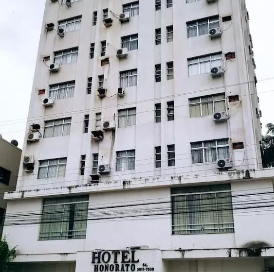 Hotelli Honorato