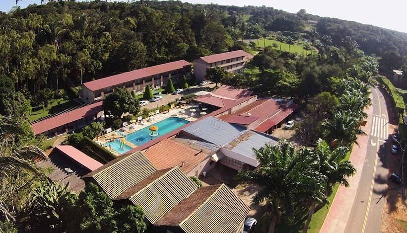 בית מלון כפרי Neblina Park