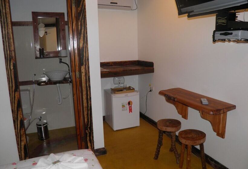 Отель Pousada Abayomi