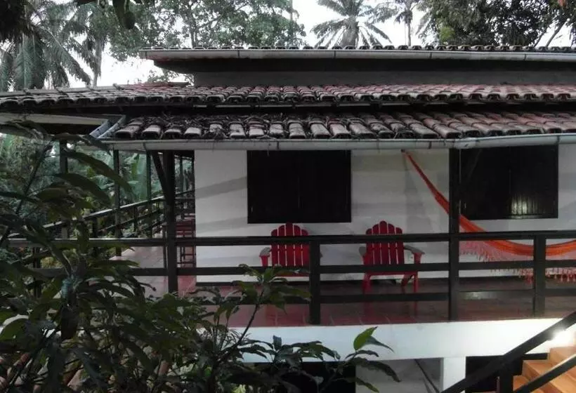 هتل Pousada Casa Da Edinha