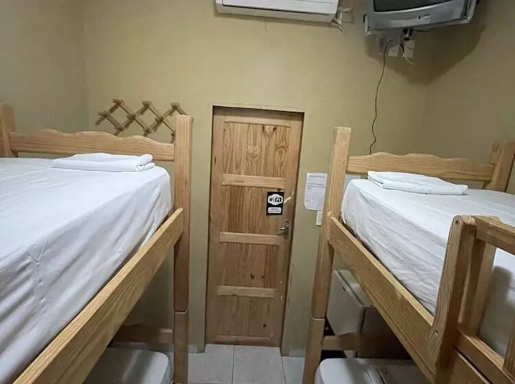 Hotelli Pousada Lampião E Maria Bonita