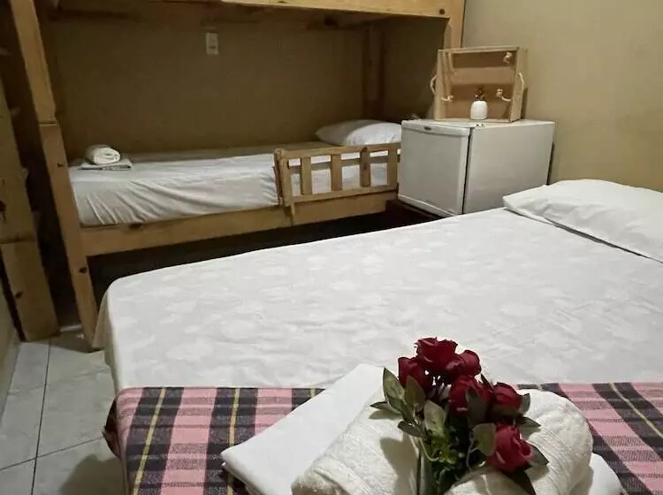 Hotelli Pousada Lampião E Maria Bonita