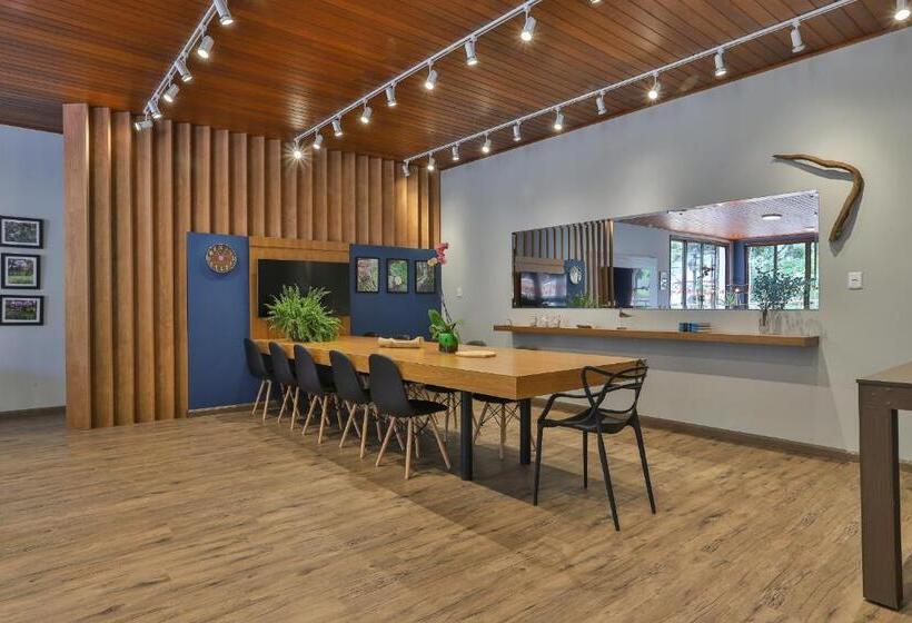 Hotel Vila Dom Bosco