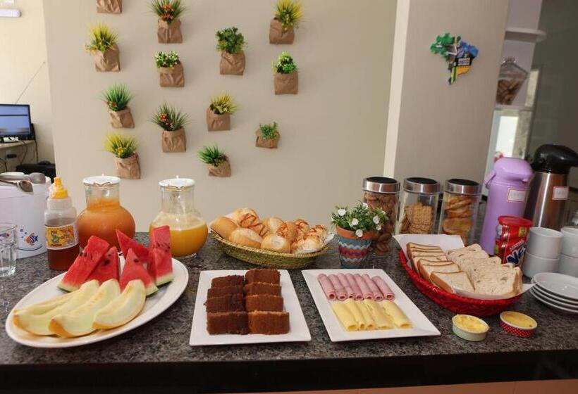 Anauê Pousada E Hostel